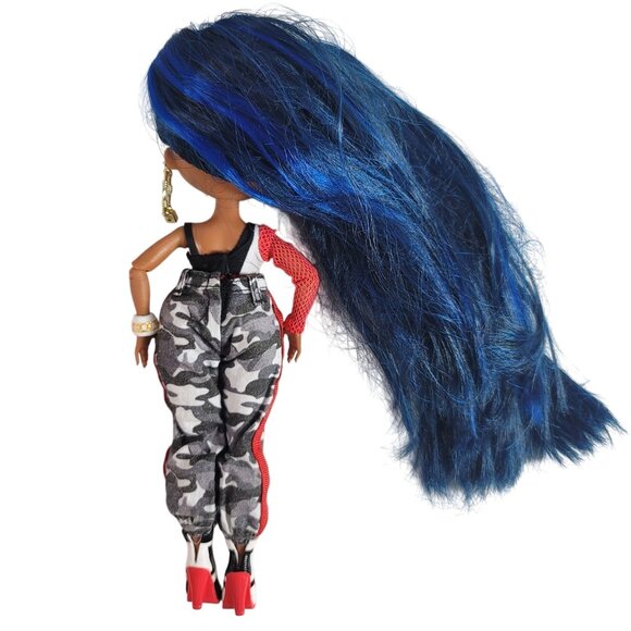 LOL Surprise OMG Downtown BB Fashion Doll 9" Long Blue Hair Pants 10 Pieces 2019 - Picture 6 of 9